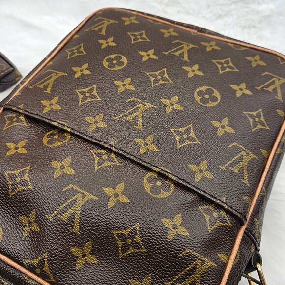 Louis Vuitton  Marceau MM Bag - Picture 11 of 16